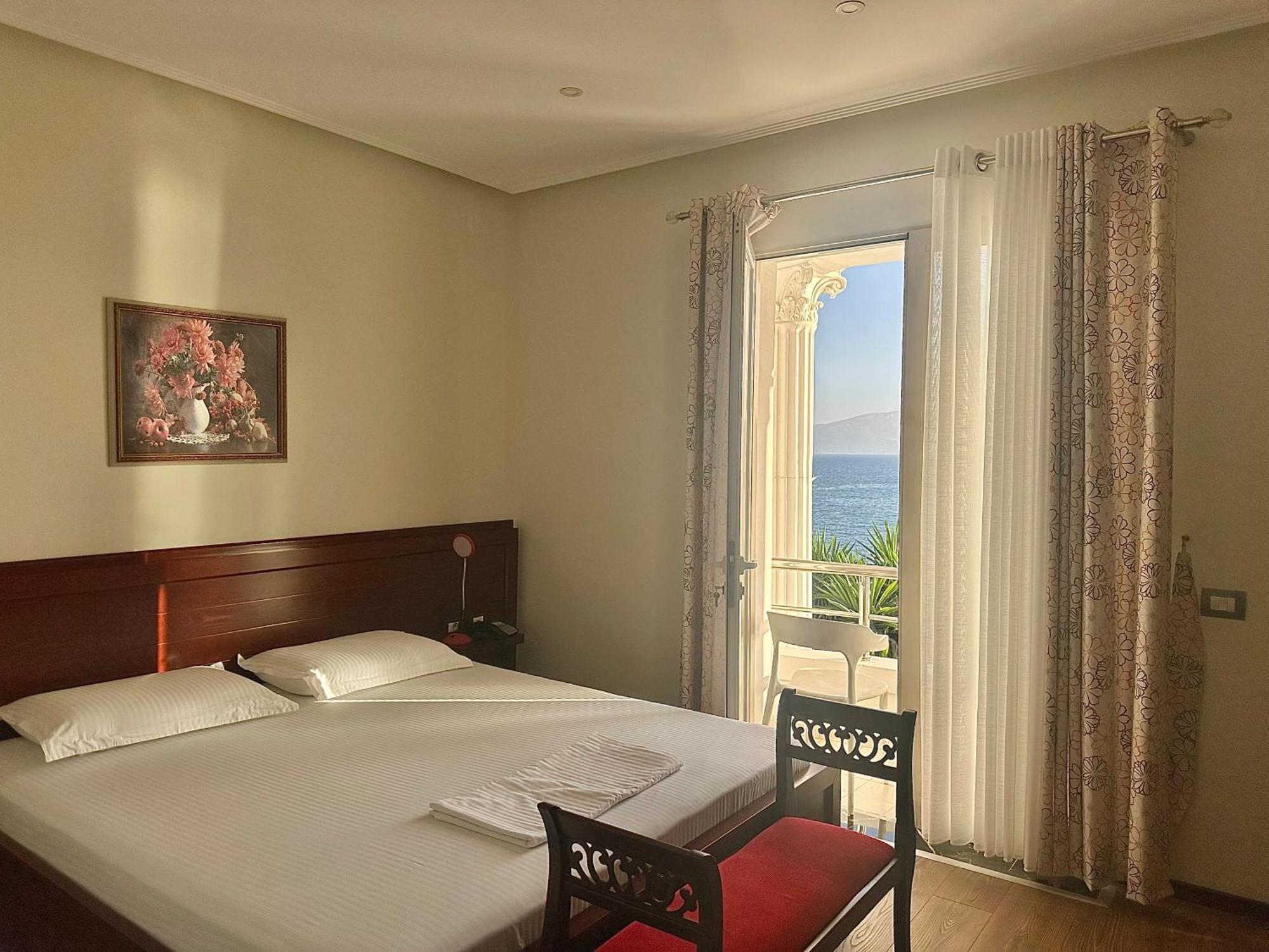 Vila Duraku Sarandë Rum bild