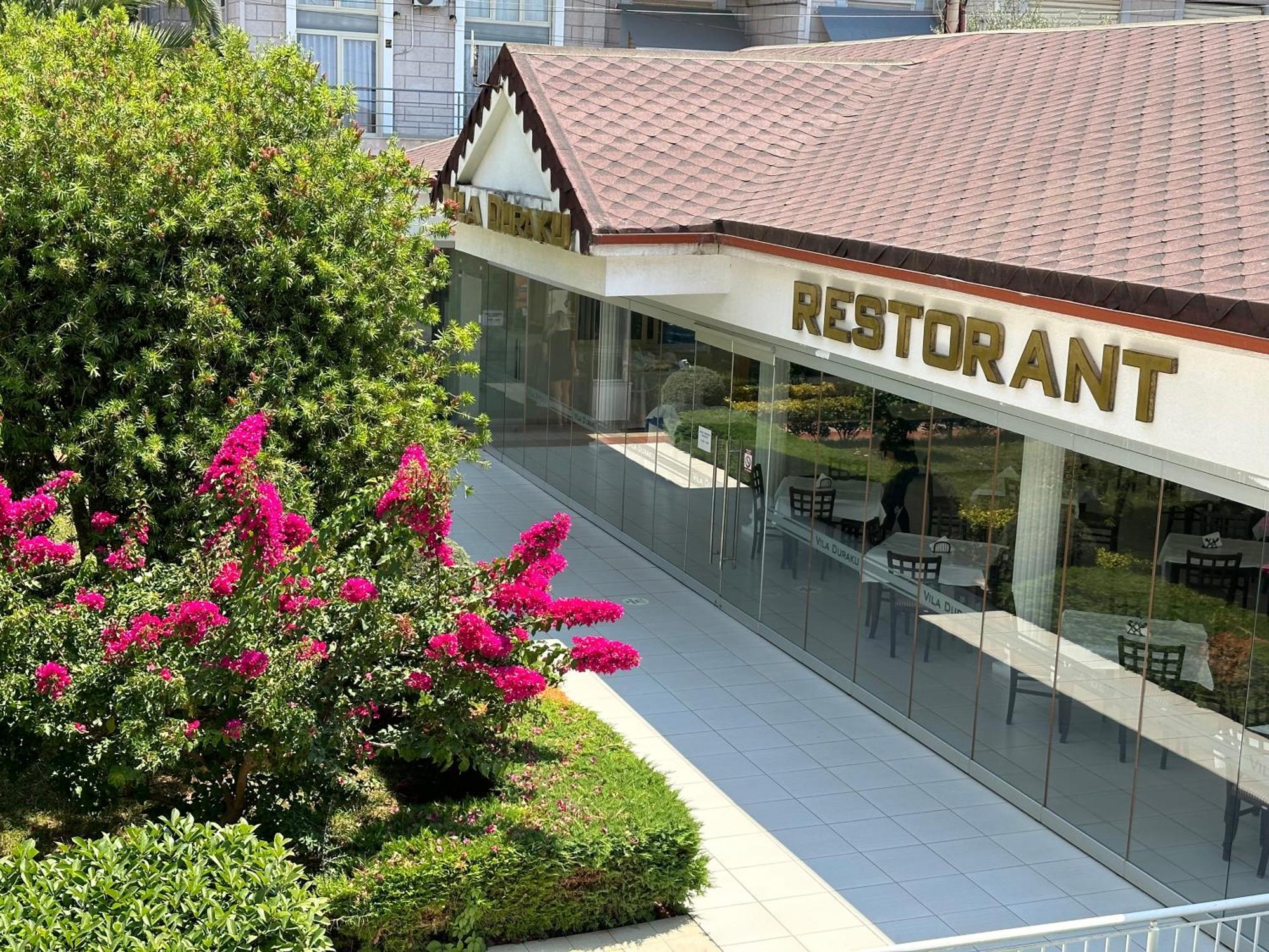 Vila Duraku Sarandë Exteriör bild